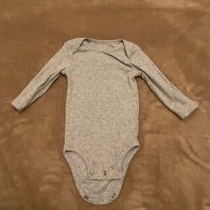 Carter's Heather Gray Long Sleeve Bodysuit